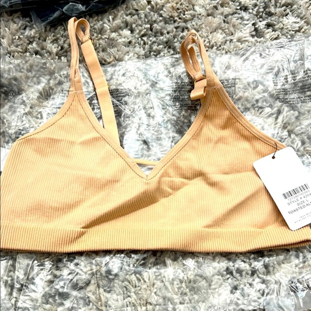 Lively Bra toasted almond size large new